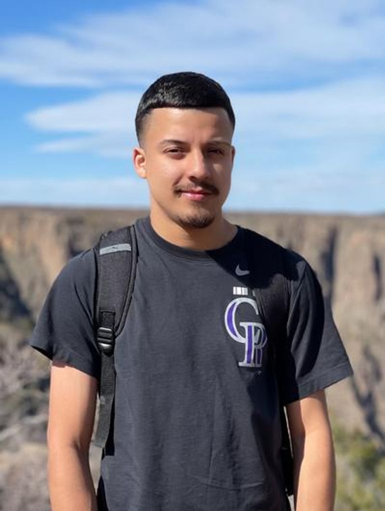 Derek Garcia Profile Photo