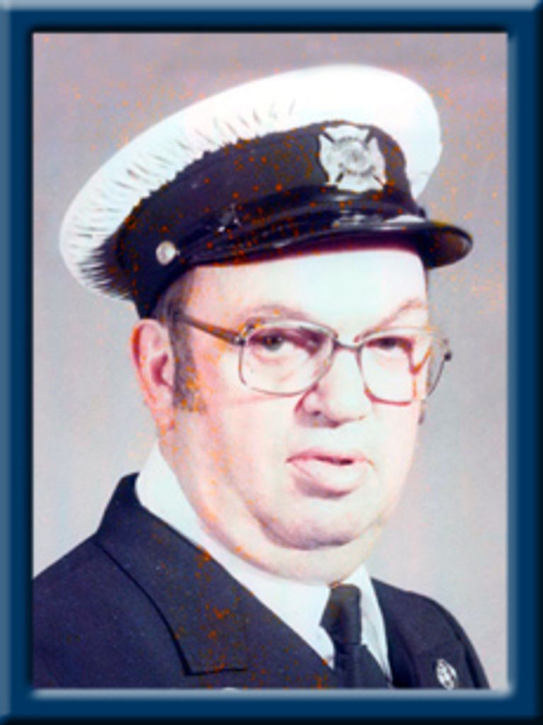 Daniel Jr. Schrader
