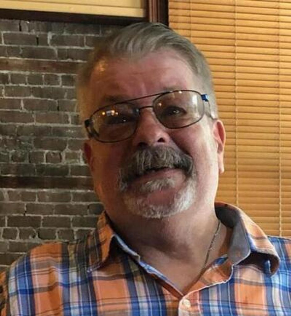 Robert E. Mcneal Profile Photo