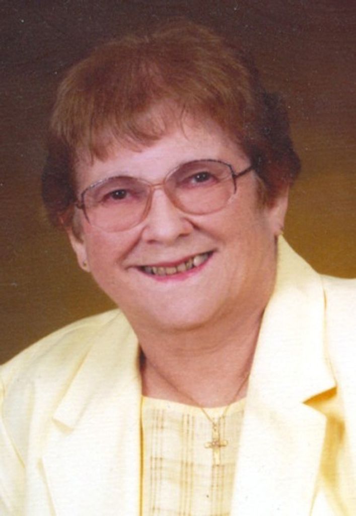 Betty Mae "Cookie (Volga)