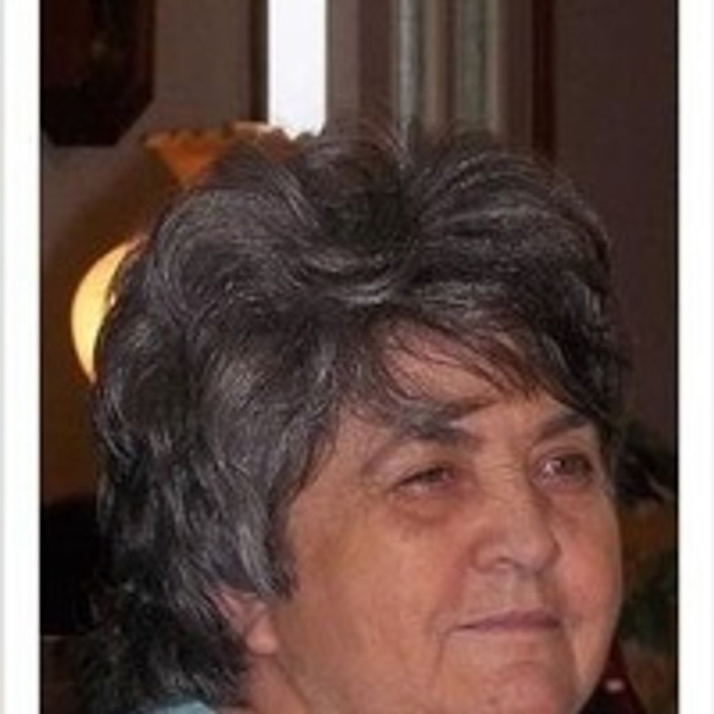 Linda Lou Robinson
