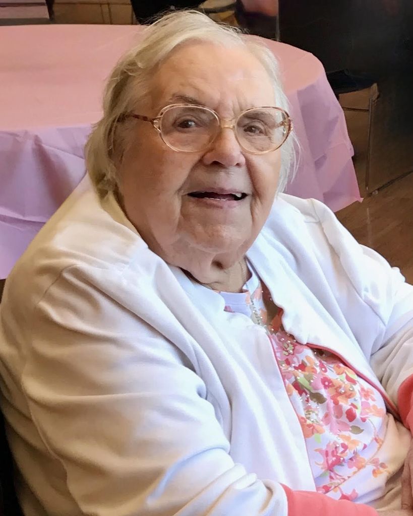 Pauline Elizabeth Holcomb Griffin