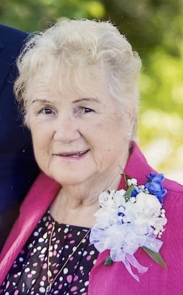 Evelyn Louise Pettit Robertson