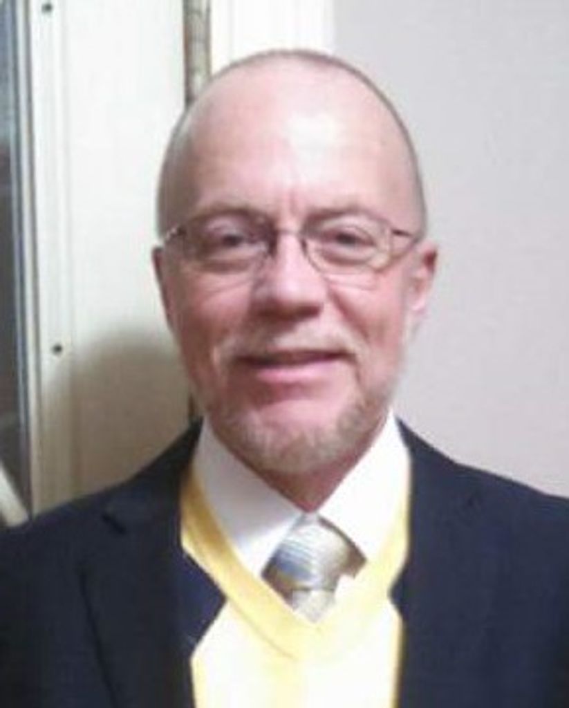 Robert John Schreifels Profile Photo