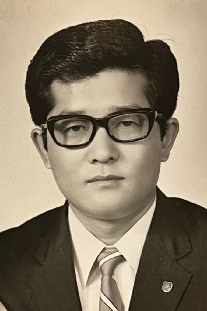 Jin Young Park