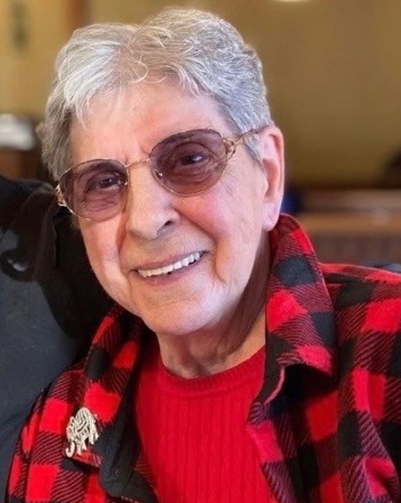 Marie Grove Roberts Profile Photo