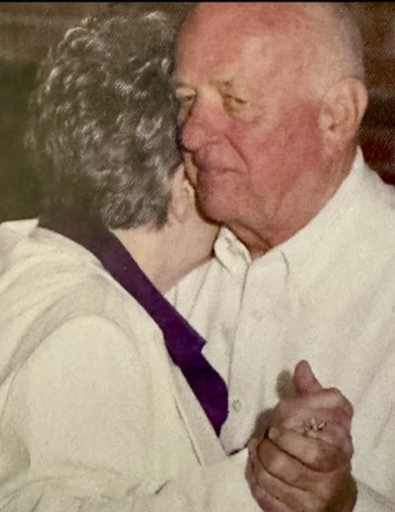 Leonard "Len" Eskell Roberts Profile Photo