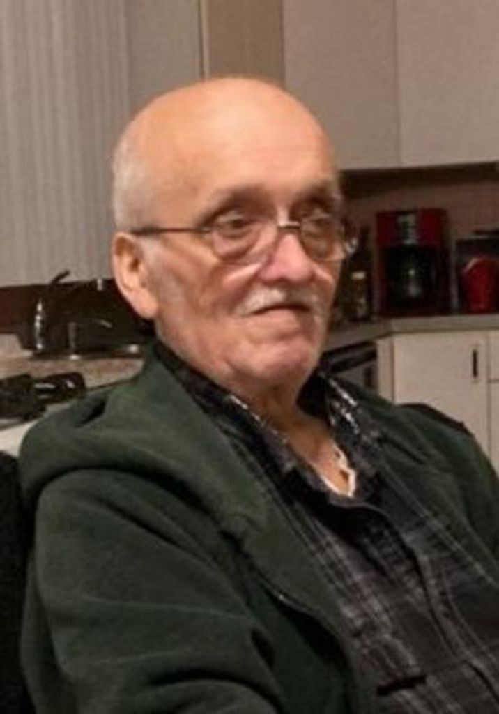 Jozef W. Pustelnik Profile Photo