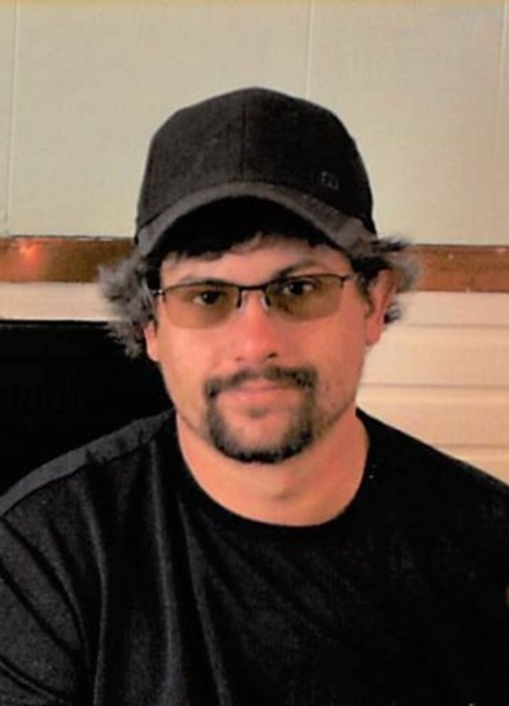Travis James Thelander Profile Photo