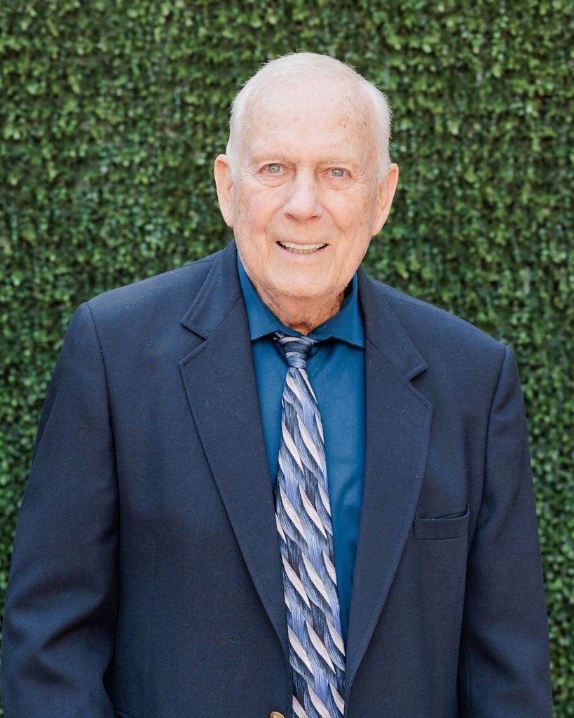 Maurice Ray Scott Profile Photo
