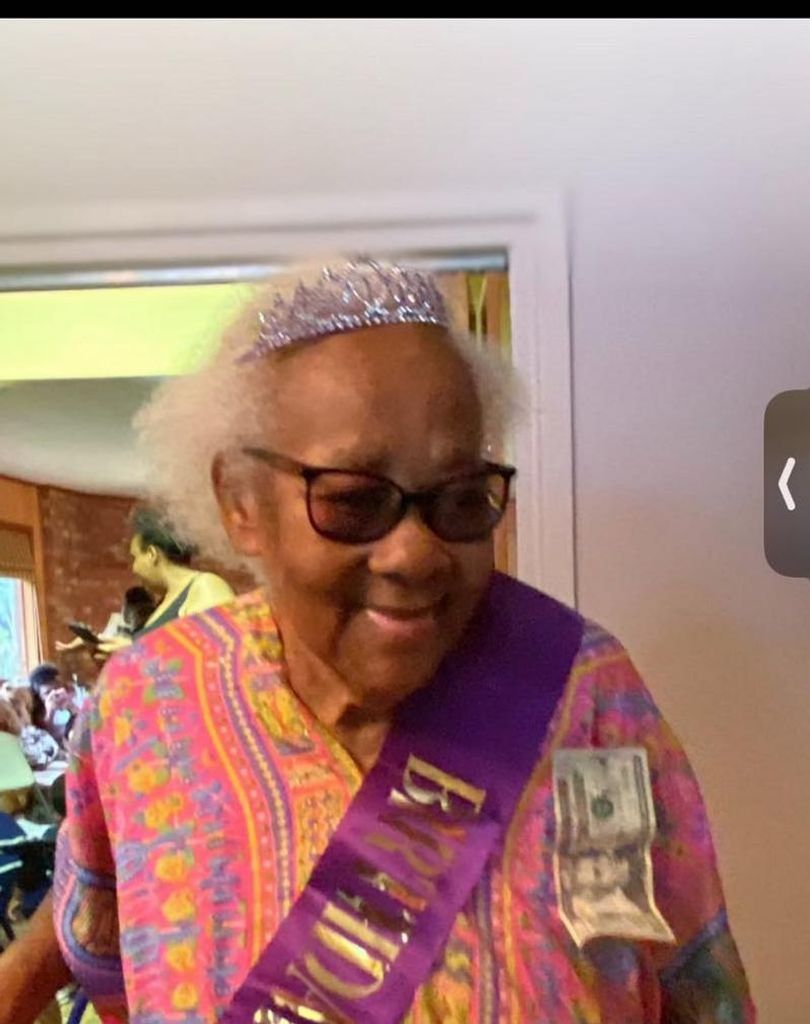 Ms. Carolyn Diane Davis