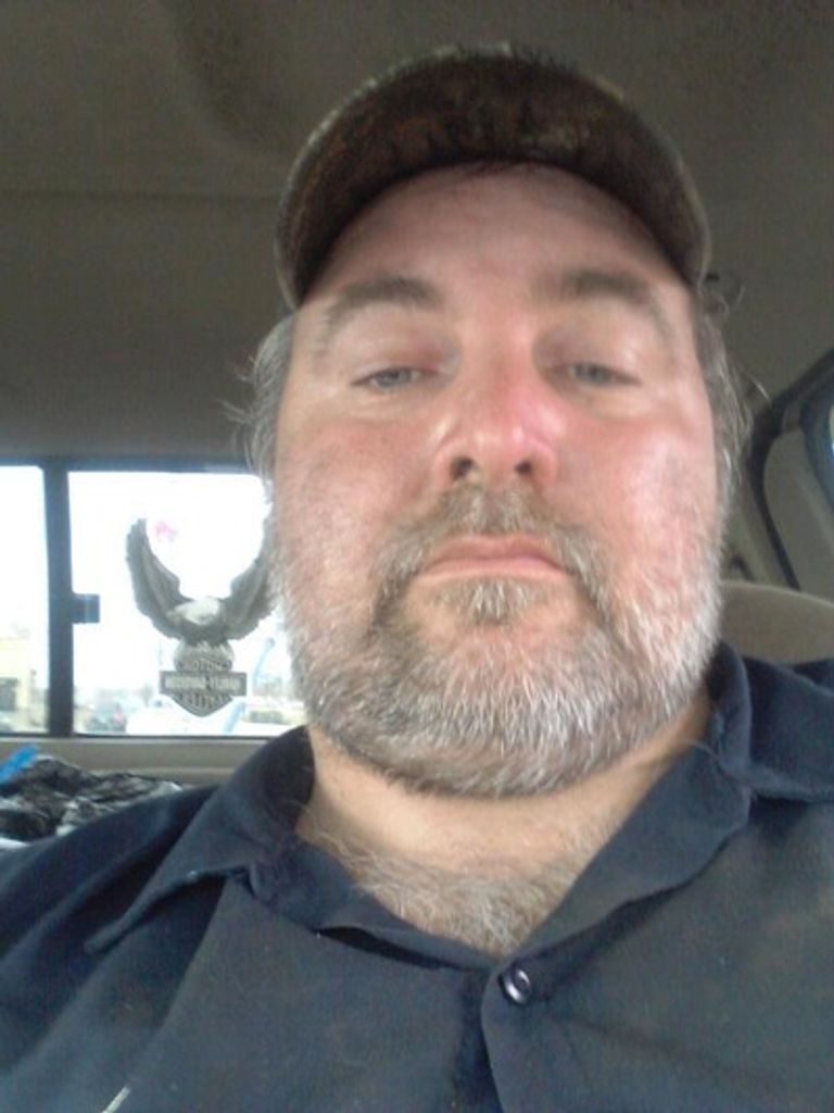 Tony Glenn Thompson Profile Photo