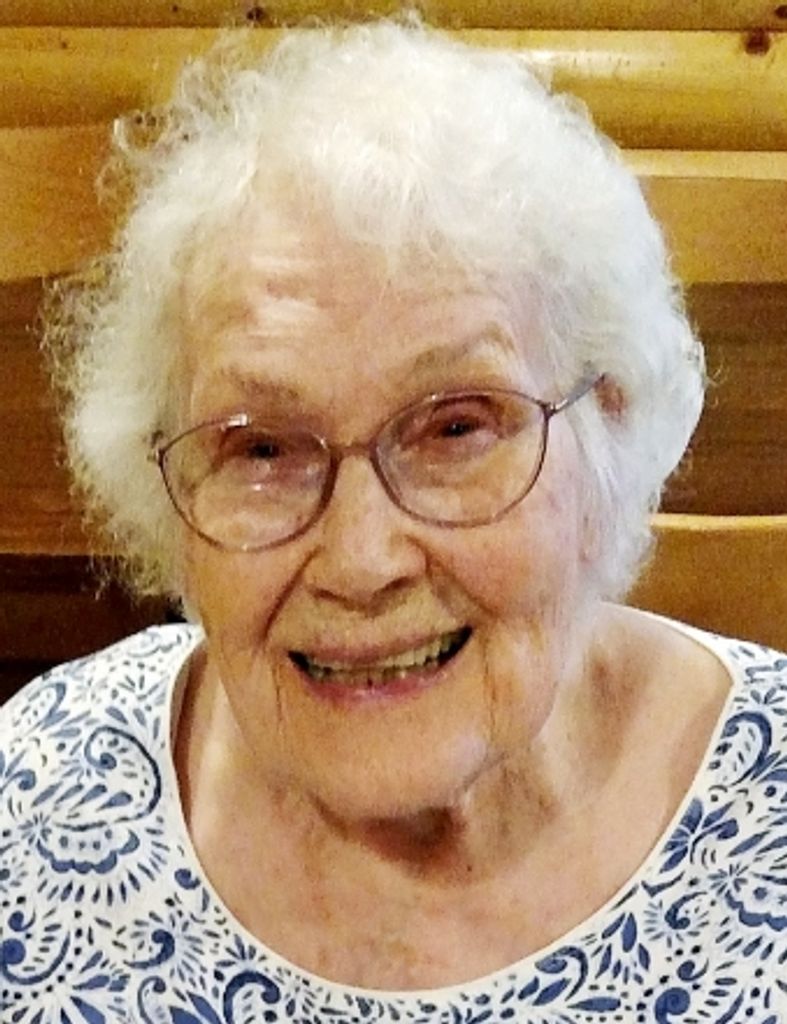 Leona Louise Roggow Profile Photo