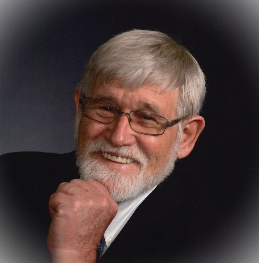 Paul Edward Mommens Profile Photo