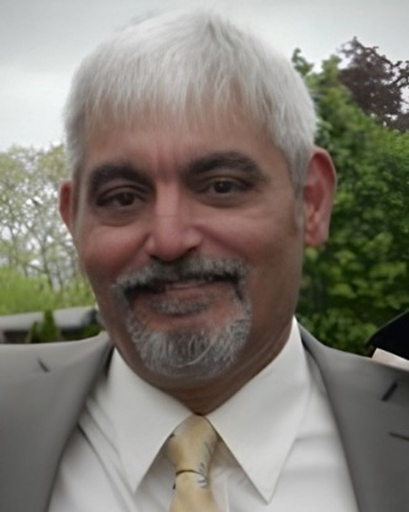 Jeffrey J. Oliveira Profile Photo