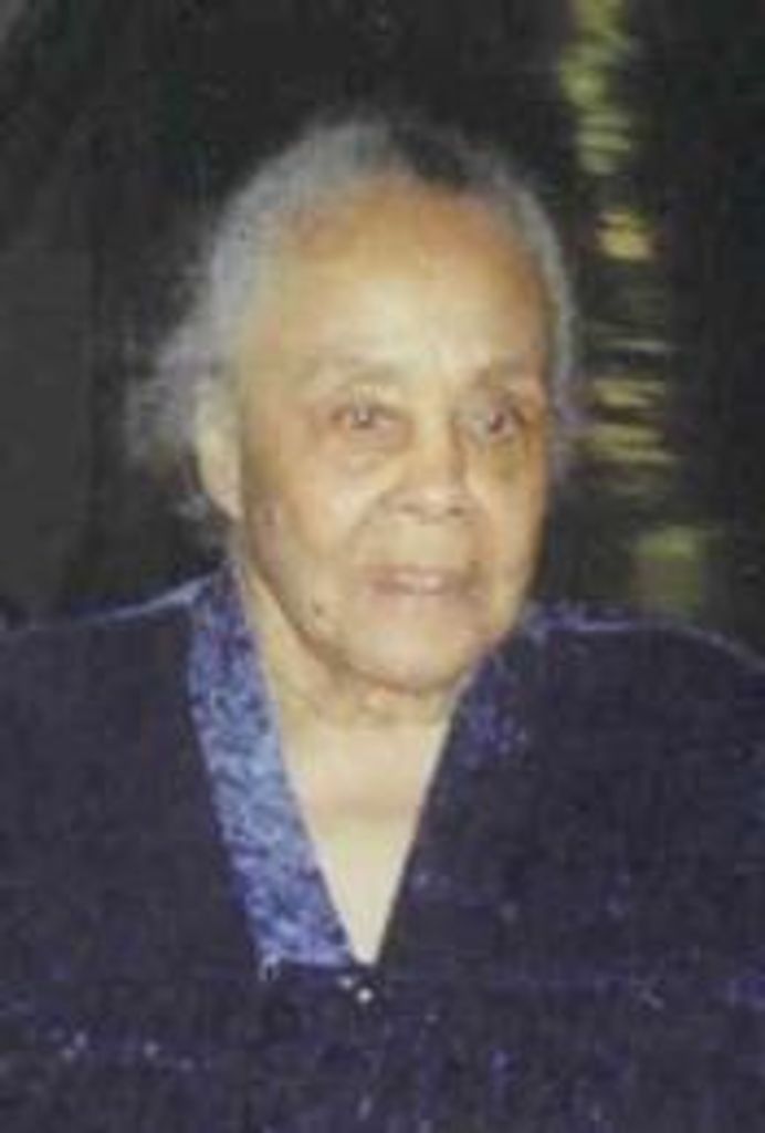 Pearlie "Sis" Edwards