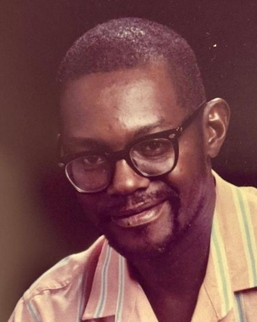 Andrew Louis Thomas, Jr. Profile Photo