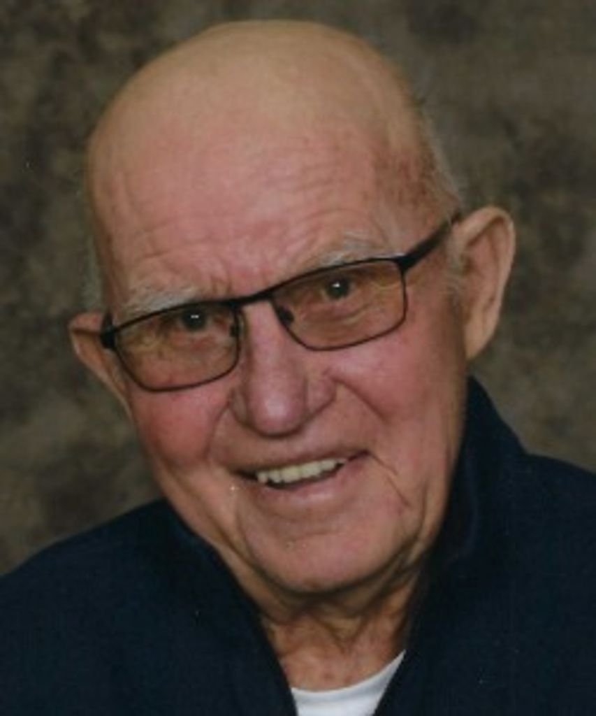 Lewis "Louie" Martin Hintz