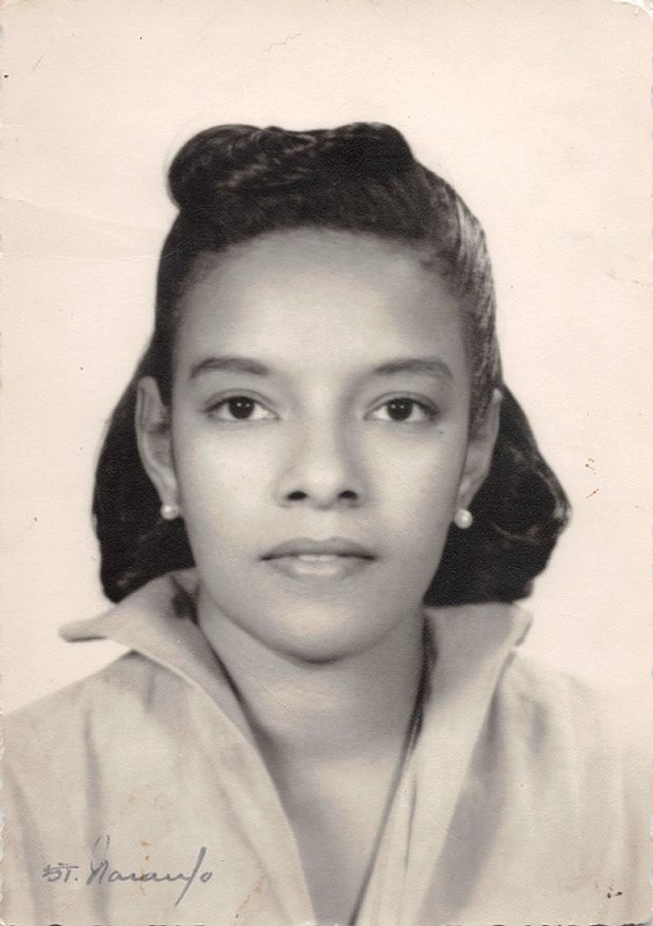 Enriqueta Perez Profile Photo