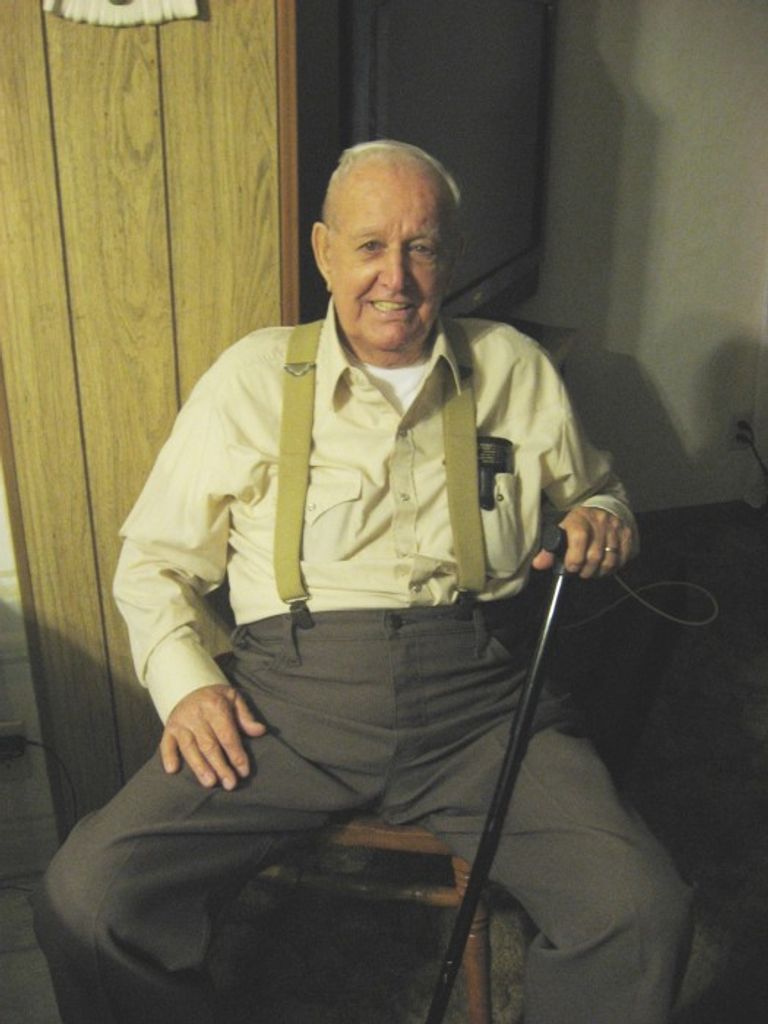 Robert Eugene Hoover Profile Photo