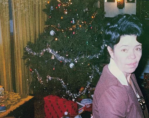 Mary Mills photo gallery thumbnail 52 of 103