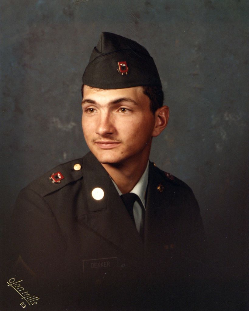 James Lee Dekker, Jr. Profile Photo