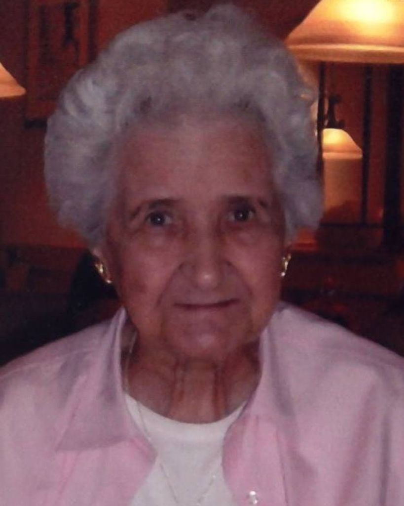 Dolores Sadlis