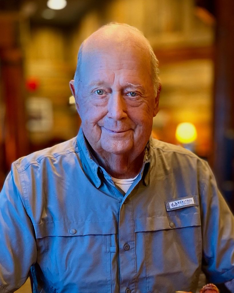 Linn Ray Davis Profile Photo