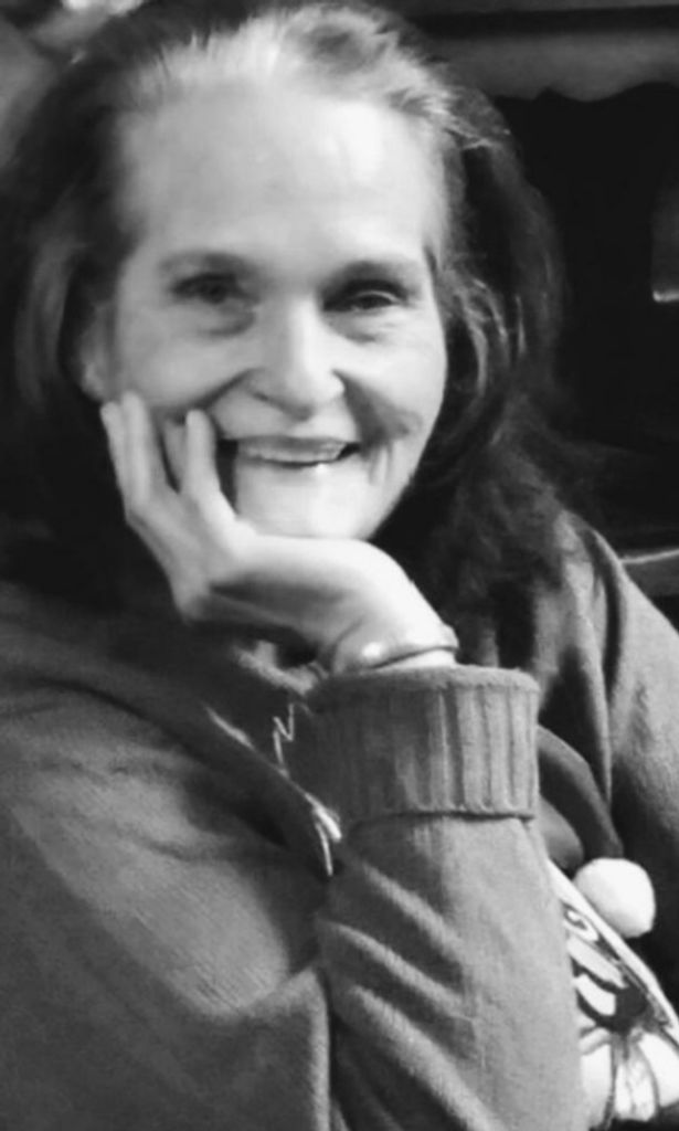 Joan Mills Profile Photo