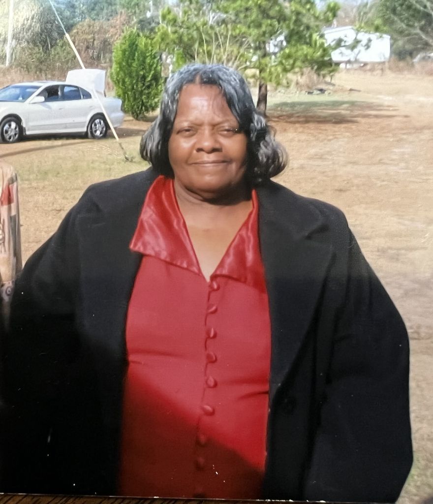 Lottie Ann Watts Mckenzie Profile Photo