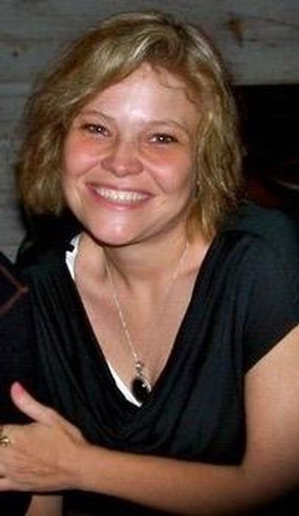 Shannon Colleen De Groat Profile Photo