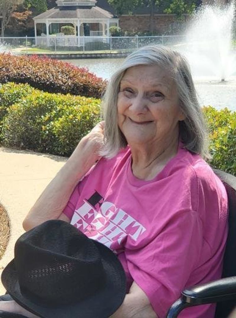 Evelyn  Bratton