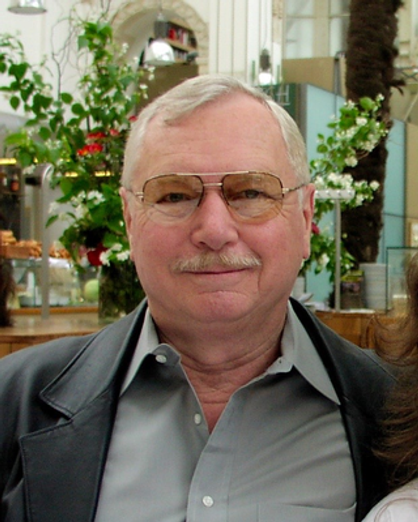 Willy Albert Stach Profile Photo