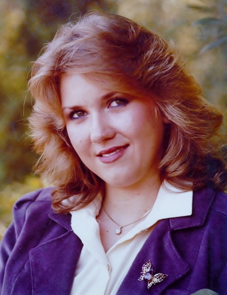 Suzonne Dail Profile Photo