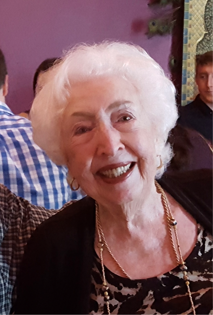 Mary Elizabeth Davis Profile Photo