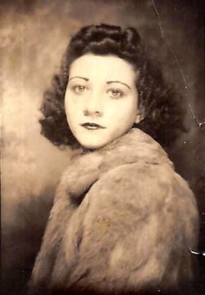 Darlene Elsie Harsch