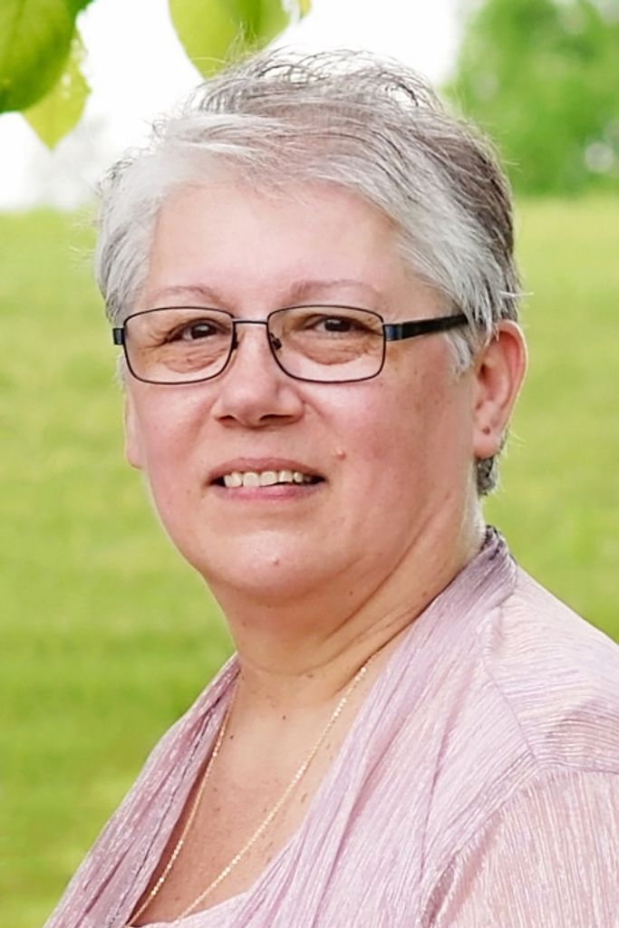 Barbara "Barb" Brdek