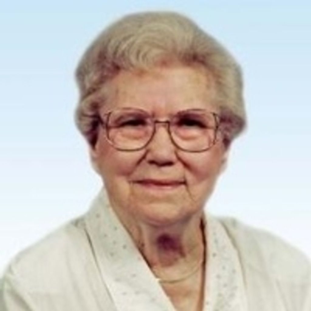 Louil "Lola" Bloom