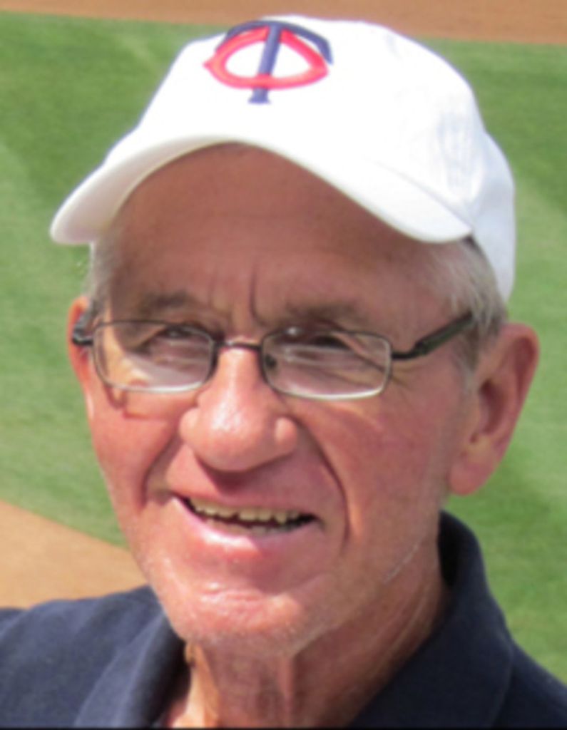 Robert Hausmann Profile Photo