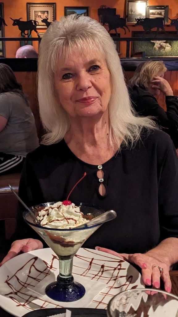 Sandra Lou Bohrn Profile Photo
