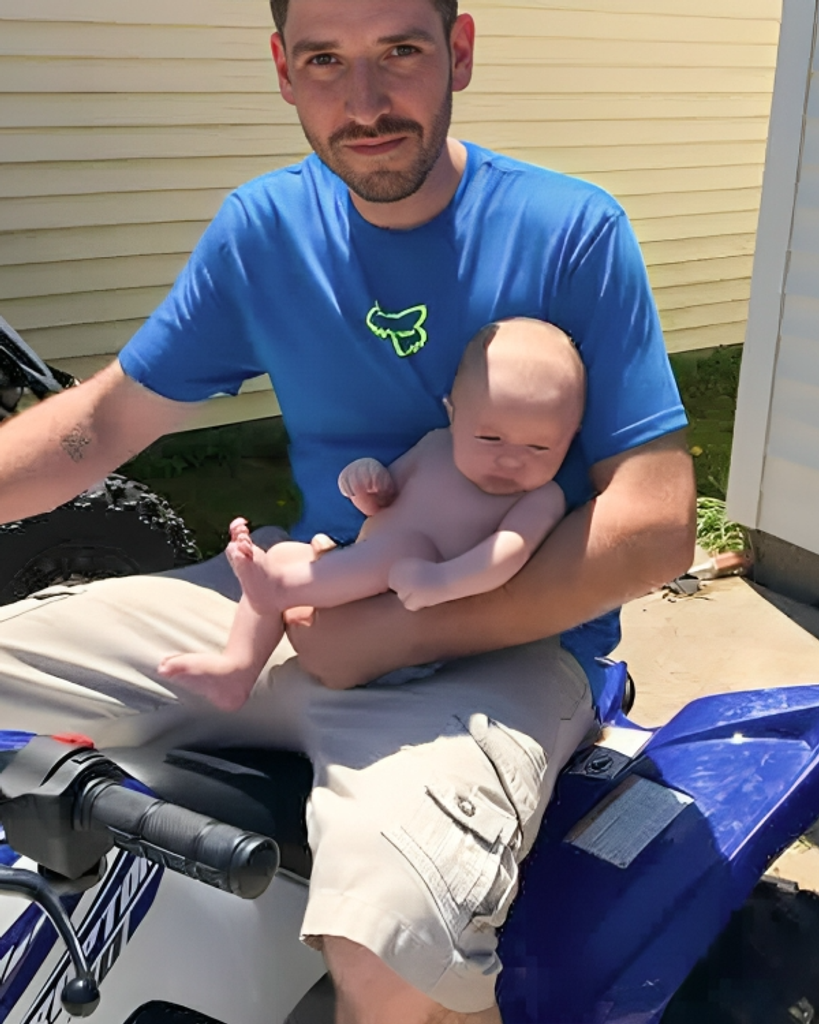 Eric David Zangl Profile Photo