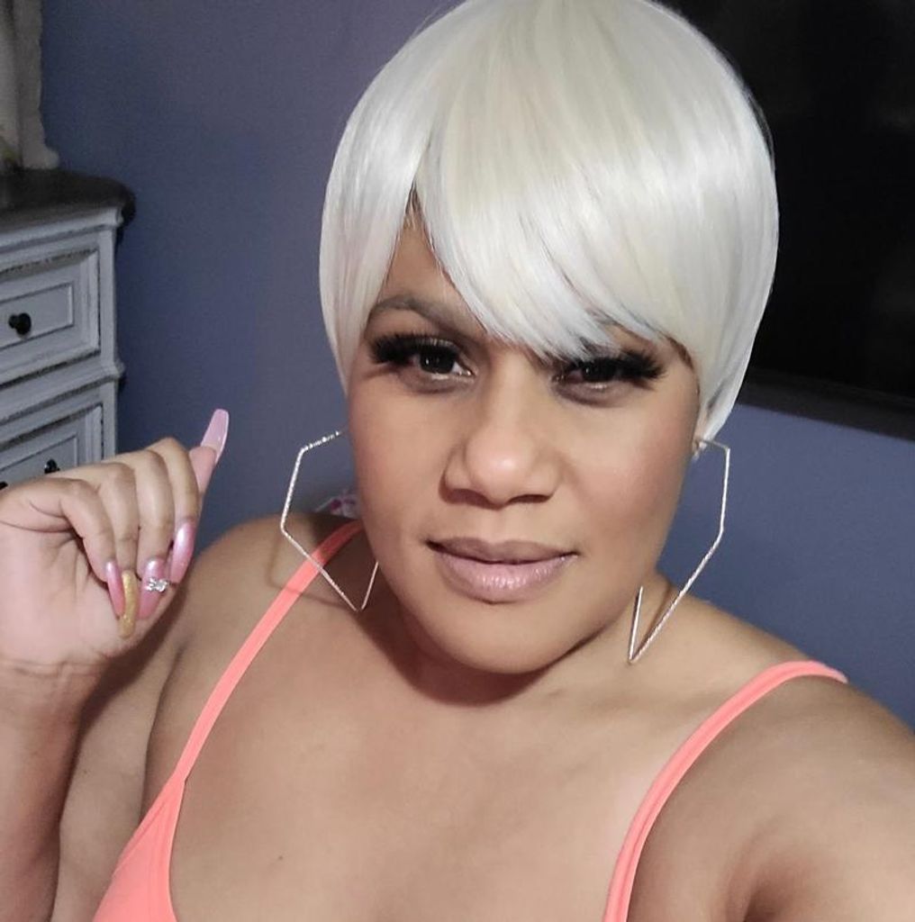 Dabrica Dene Derousselle Profile Photo