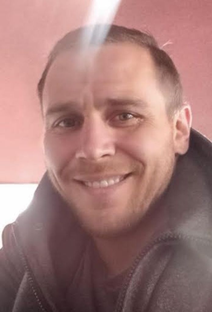 Thomas Davis Profile Photo