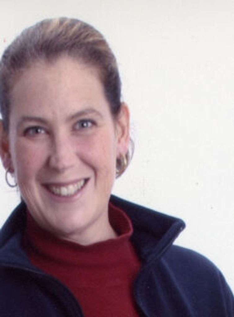 Elizabeth Orth