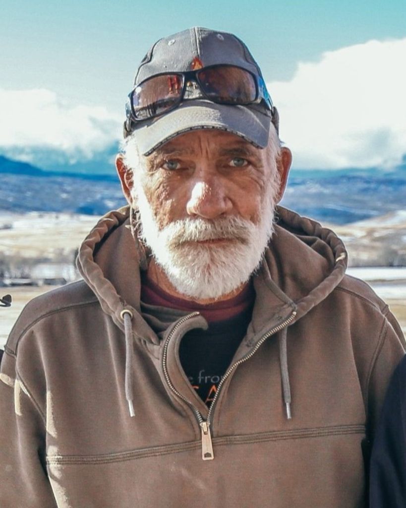 Robert "Bob" DeRosia