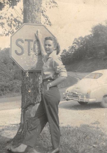 Irene (Wright)  Simpson photo gallery thumbnail 214 of 296