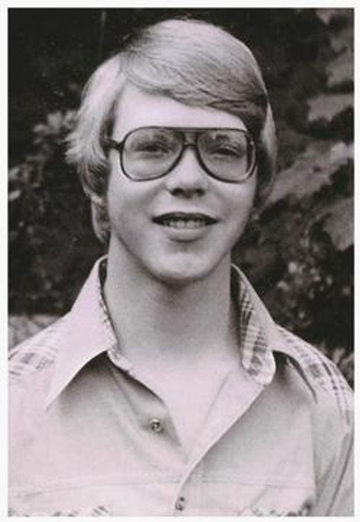 Christopher A Roscher