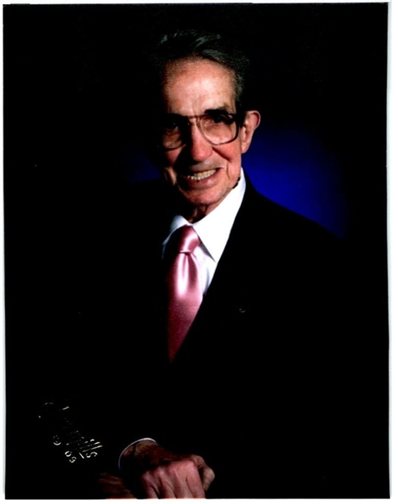 Thomas Christ "Tom" Dukes Profile Photo