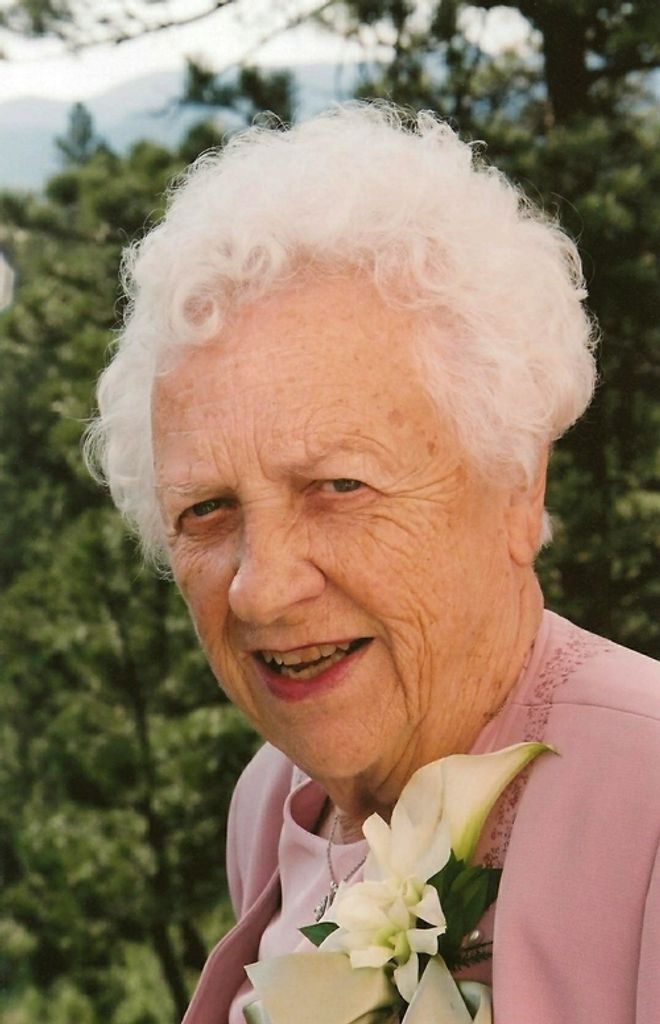 Martha E Tracy Profile Photo