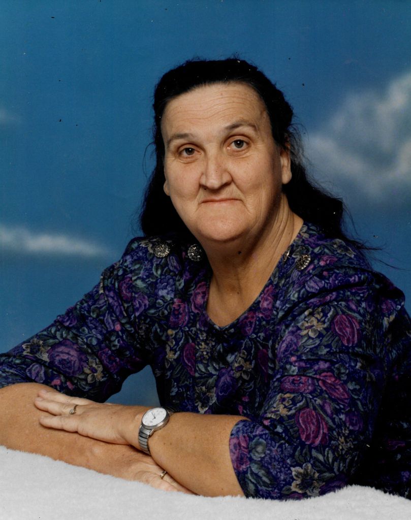 Carolyn Crowder Profile Photo